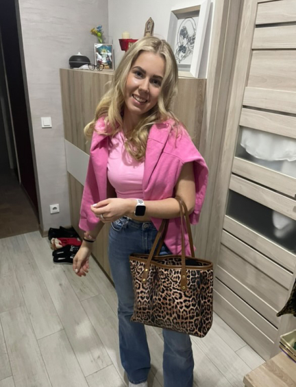 Veronika S.